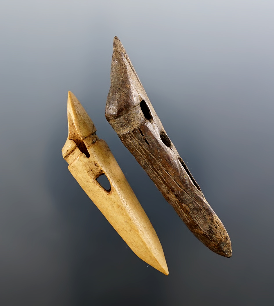 Pair of Inuit Ivory harpoon toggles. Largest is 2 15/16".