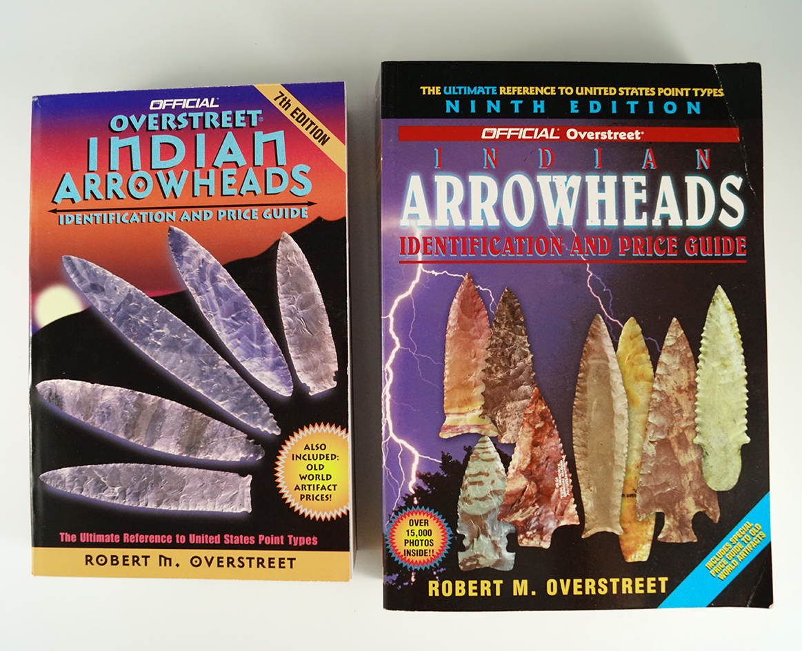 Pair of Overstreet books in very good condition, seventh and ninth editions.