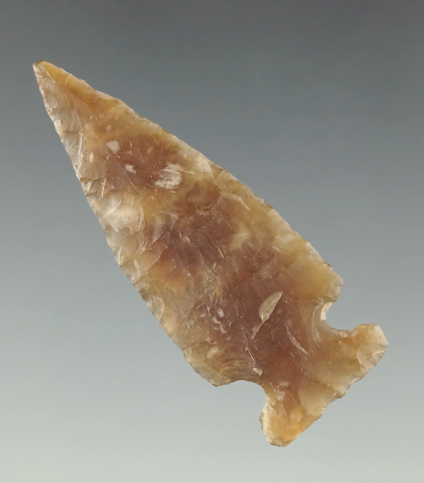 1 5/8" thin and nicely styled Sidenotch made from Knife River Flint found in the Dakotas.
