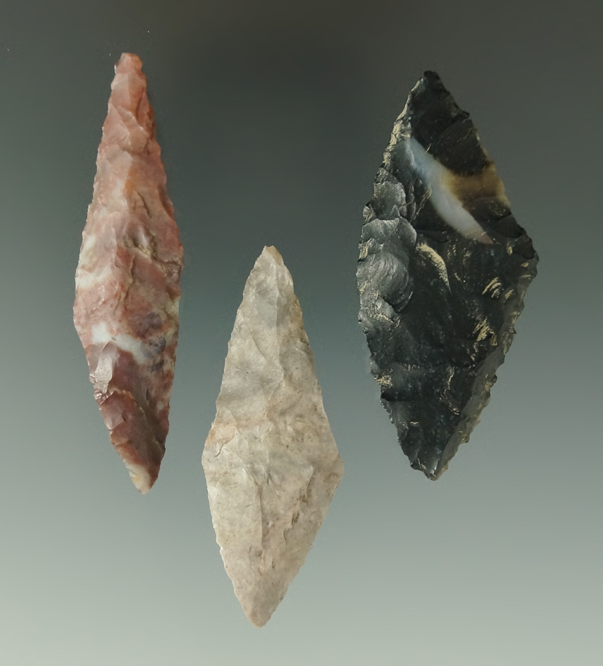 Set of three Harahey Knives, one is Alibates Flint. Largest is 2 1/2" found in the Kansas area.