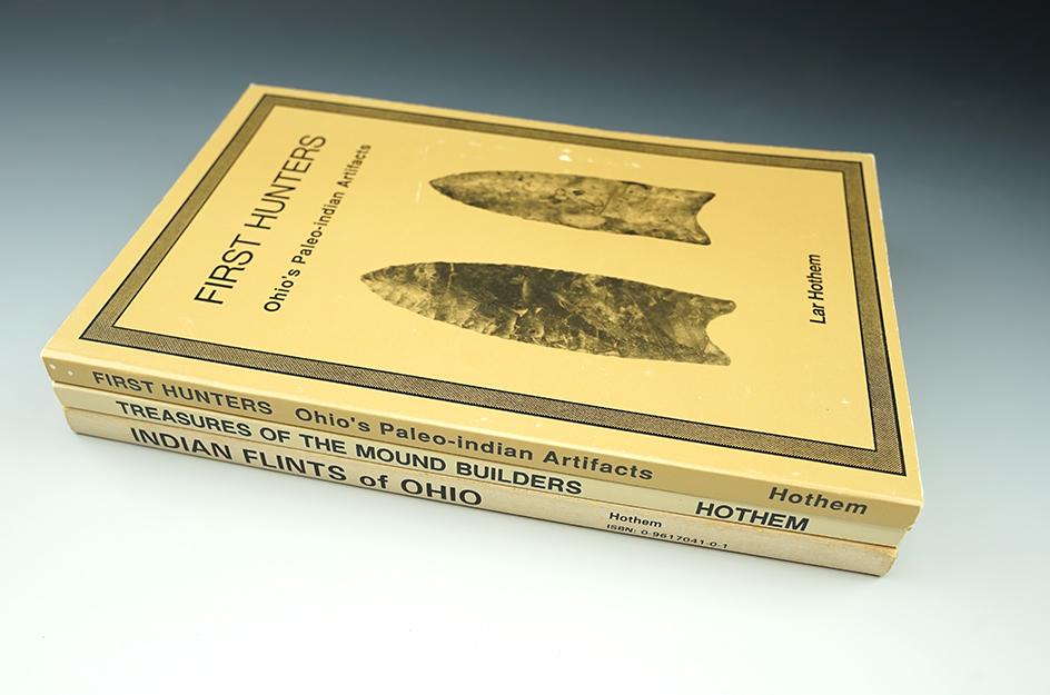 Set of three books by Lar Hothem.