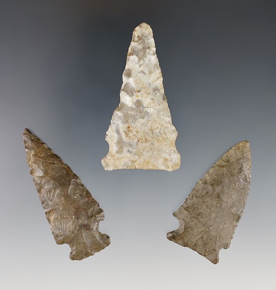 Set of 3 nice New York area points in good condition. The largest is 2 1/2".