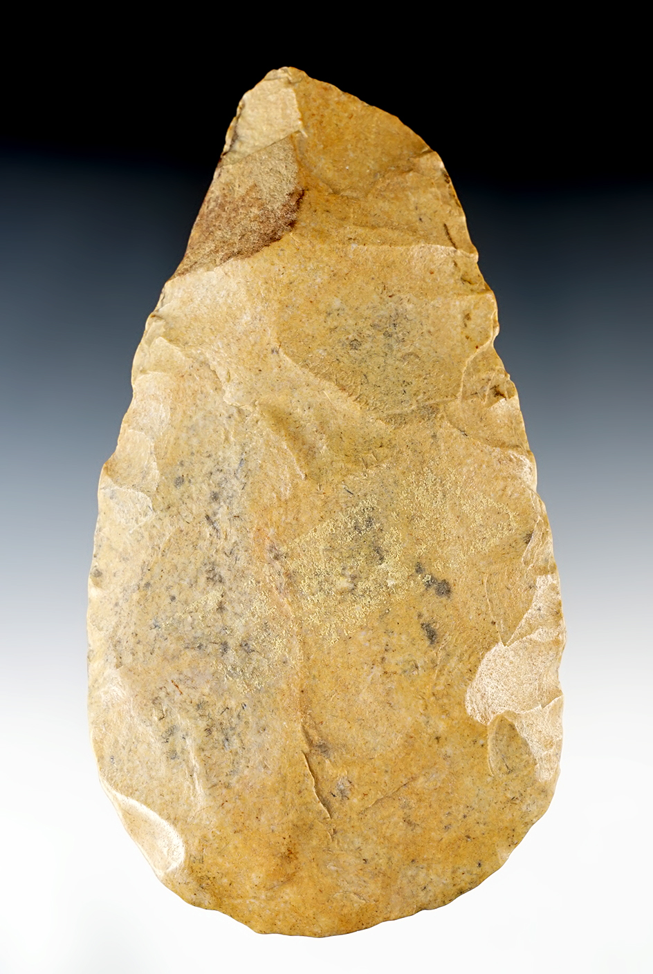 6 3/8" Flint Hoe with heavy use polish. Was once glued to a board. Found in Kentucky.  COA.