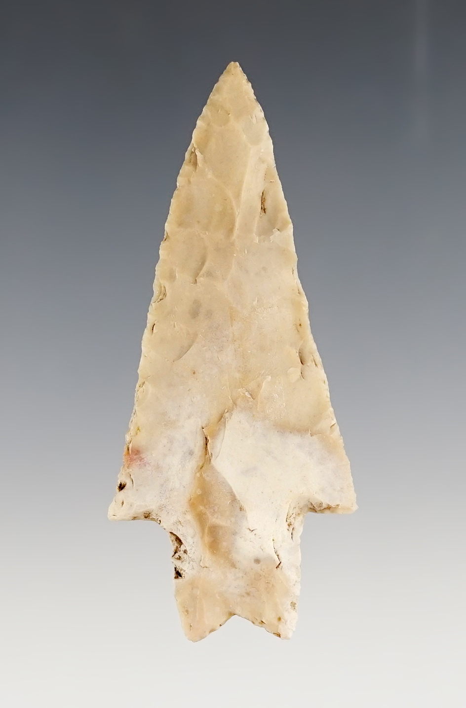 Finely made 3 3/8" Pedernales found in Central Texas.