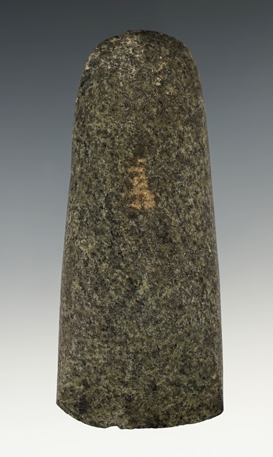 3 3/4" Well styled Celt found in Illinois.