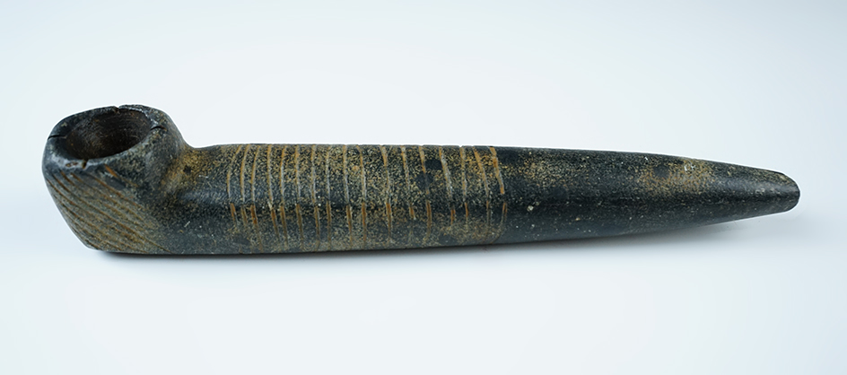 Ex. Museum! 8 9/16" Steatite Pipe with nice engravings, Jefferson Co., Missouri. 