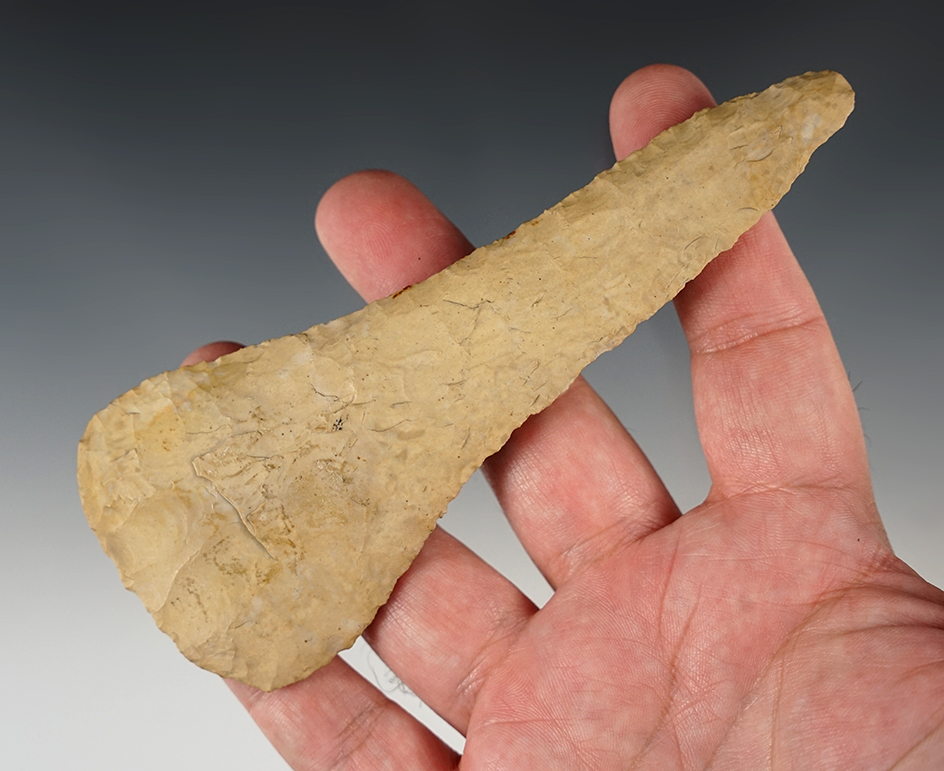 Large 5 7/16" Cobbs Knife found in Boone Co., Missouri. Minor modern retouch to the tip area.