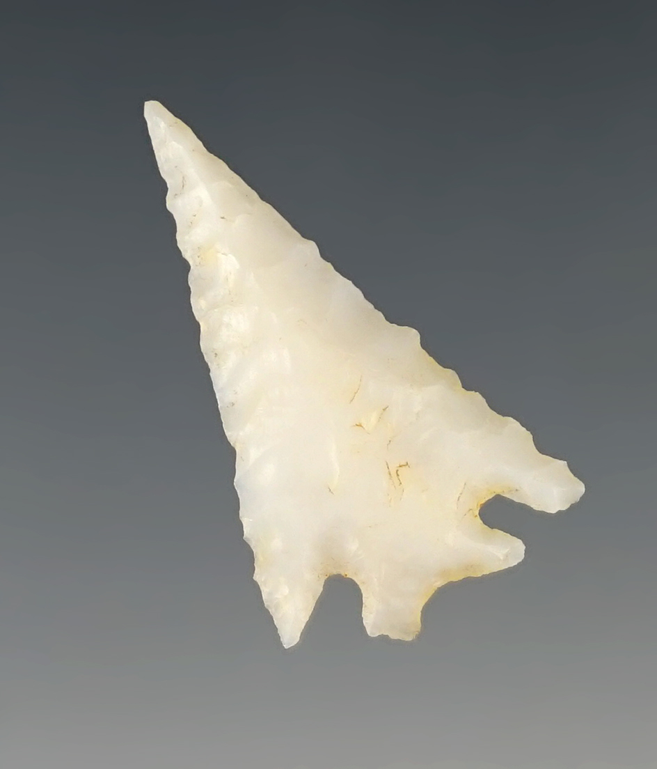 1 3/16" Well styled Cornernotch made from Chalcedony. Found in New Mexico.