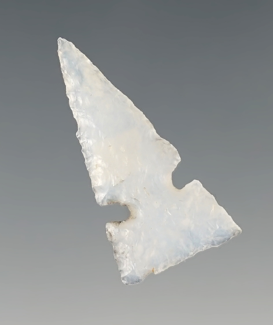 Exceptional flaking on this highly translucent 1 5/16" Agate Pueblo Sidenotch - New Mexico.