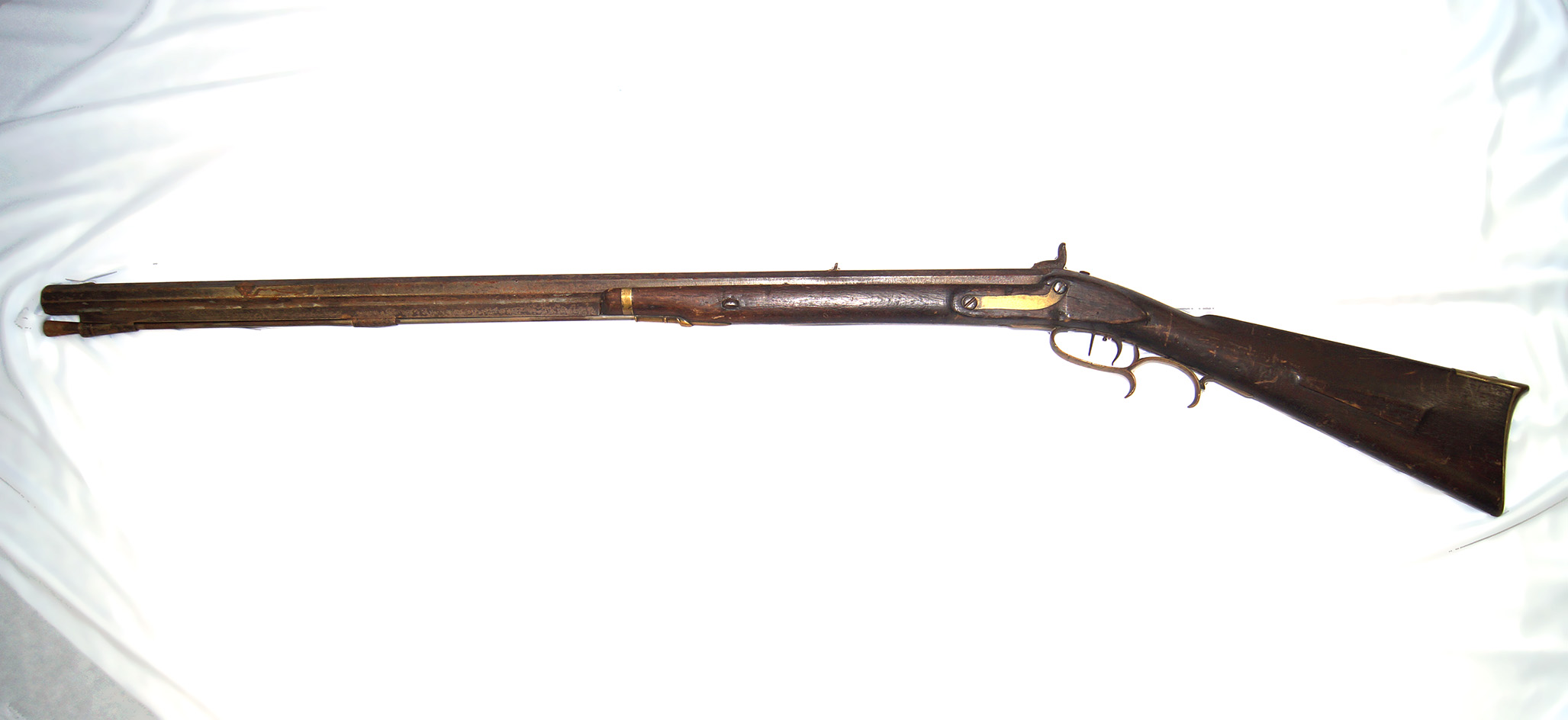 Display Gun: Small caliber octogon barrel black powder muzzle loader percussion cap rifle.