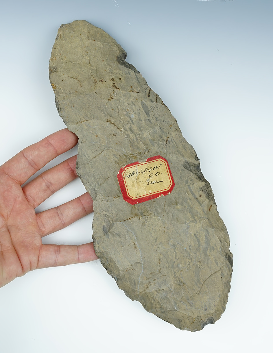 Large 9 5/8" Dover Flint Spade found in Gallatin Co., Illinois. Bennett COA.