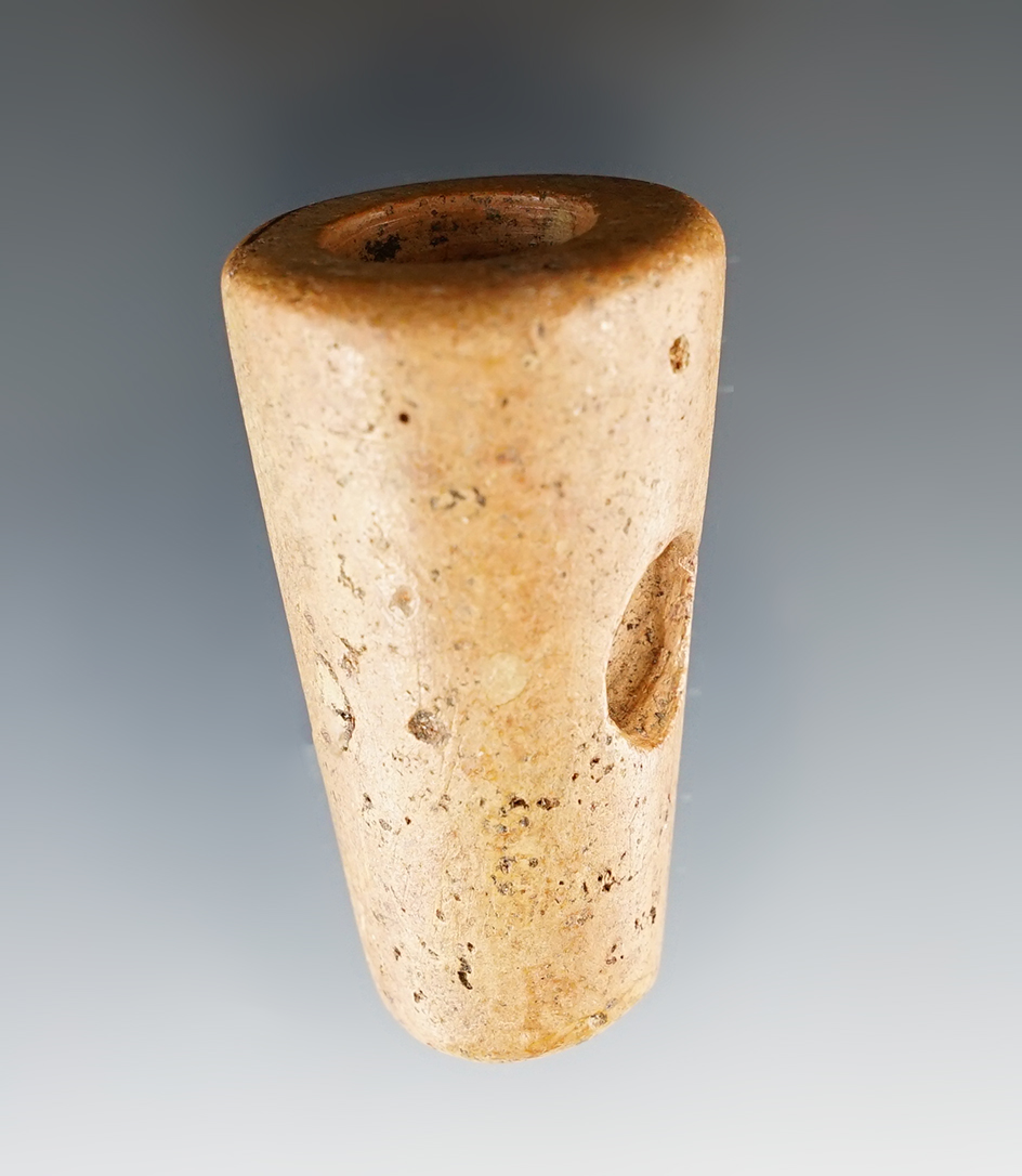 2 3/16" Vasiform Pipe found in Scioto Co., Ohio. In excellent condition.