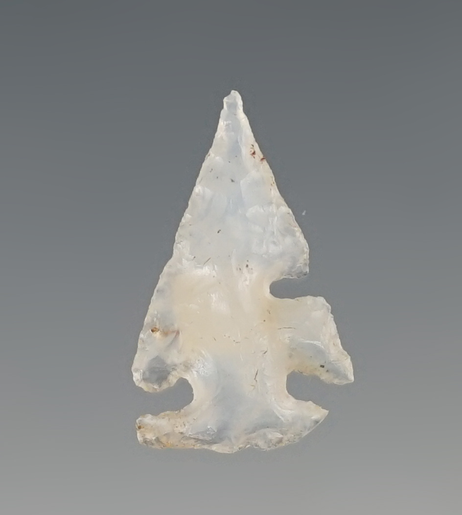 Very Unique 15/16" Arrow Point made from highly translucent Agate found in New Mexico.