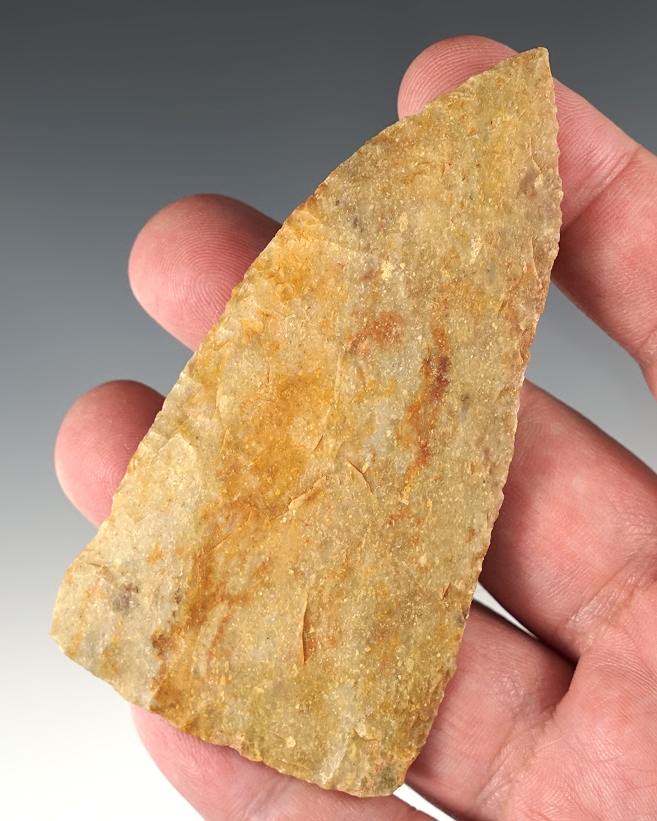 Well styled and nicely flaked 3 5/8" Triangluar Blade found in New Mexico.