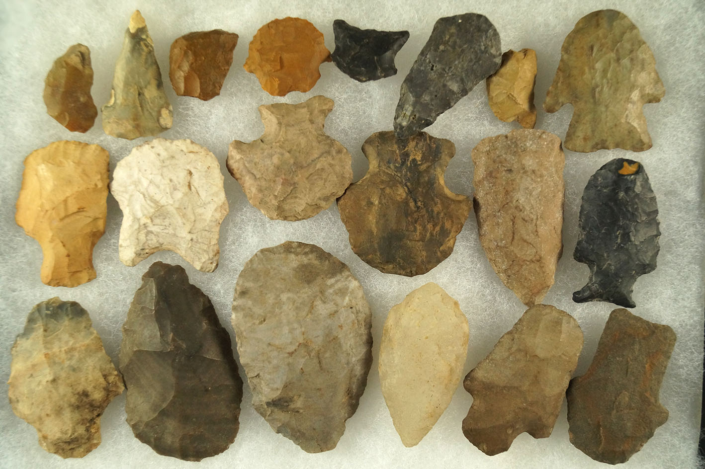 Set of 20 assorted hafted scrapers and points found in the Midwestern U.S. Largest is 2 5/16".
