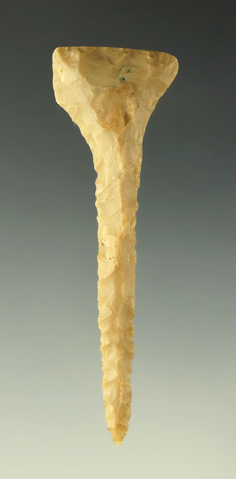 Excellent flaking and style on this 2 5/8" Drill found in Tennessee.