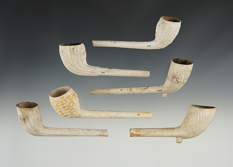 Set of 6 Tavern Pipes. The largest is 3 7/8".