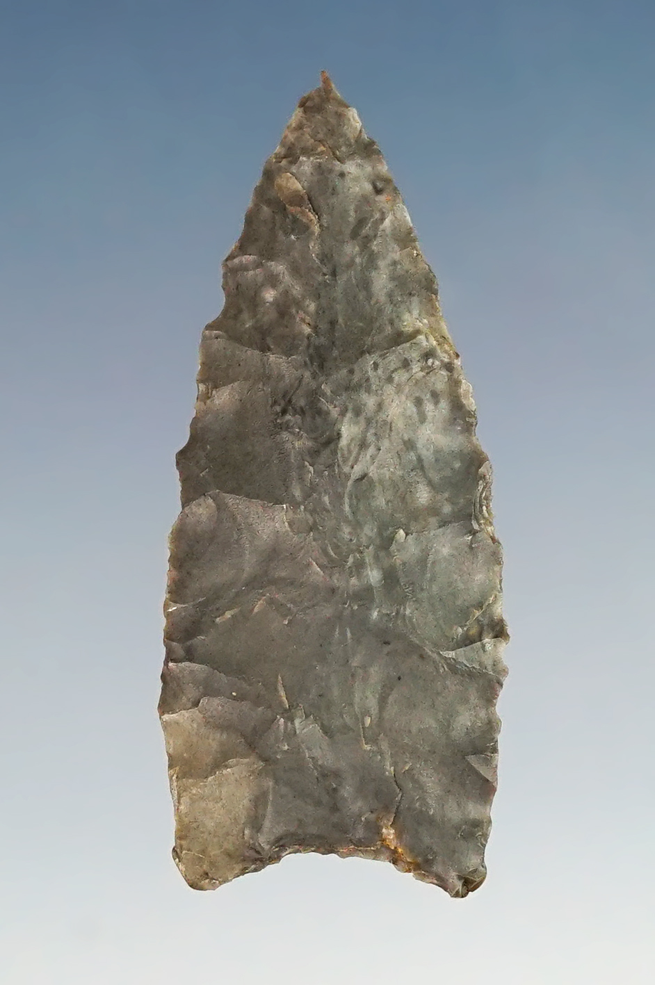 Fine 1 1/8" Midland made from dark gray chert. Found in Upton Co., Wyoming.  Rogers COA. 