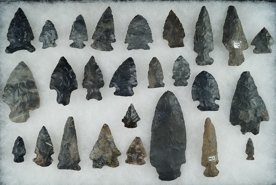 26 Nicely flaked artifacts from Ohio.  Largest is 3 11/16".