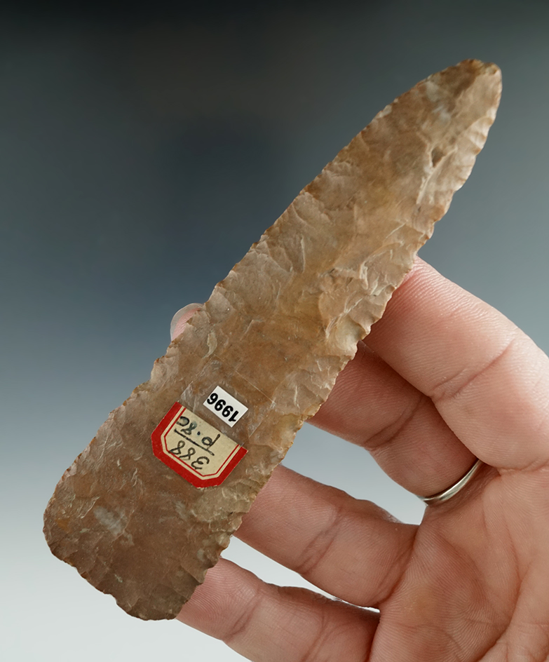 Beautiful material on this 4 3/16" Archaic Knife found near Woodstown, New Jersey.