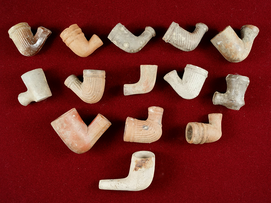 Group of 14 trade pipes, all in nice condition. The Old Pipe Co., circa 1860.