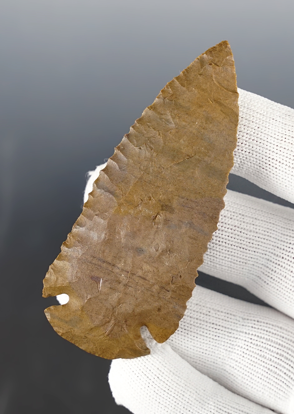 Exceptionally well made 3 5/16" Dovetail with fine serrations. Hardin Co., Tennessee. COA.