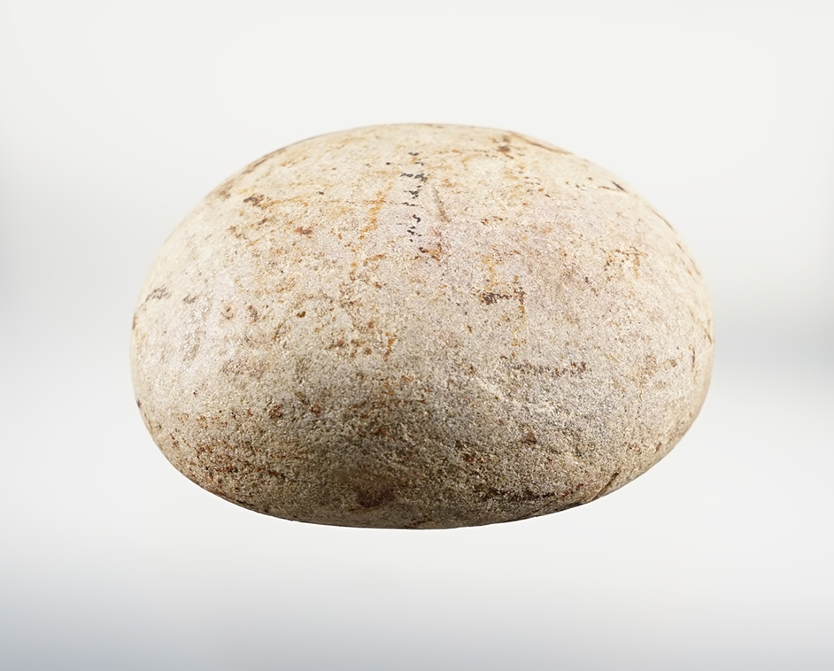 3 3/4" Discoidal found by Gary Bolesta, June 2002, near Nanticoke, Pennsylvania. Ex. G.A. George.