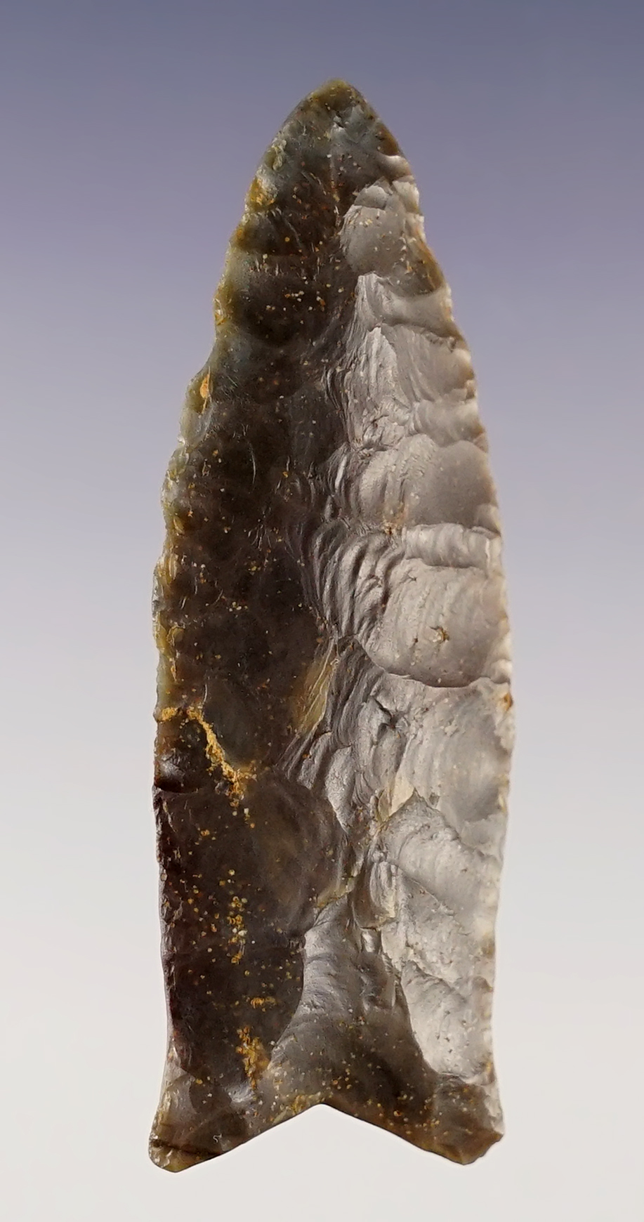 Well styled 2 3/8" Beaver Lake made from Sonora Flint - Hart Co., Kentucky. Davis COA, G-9.