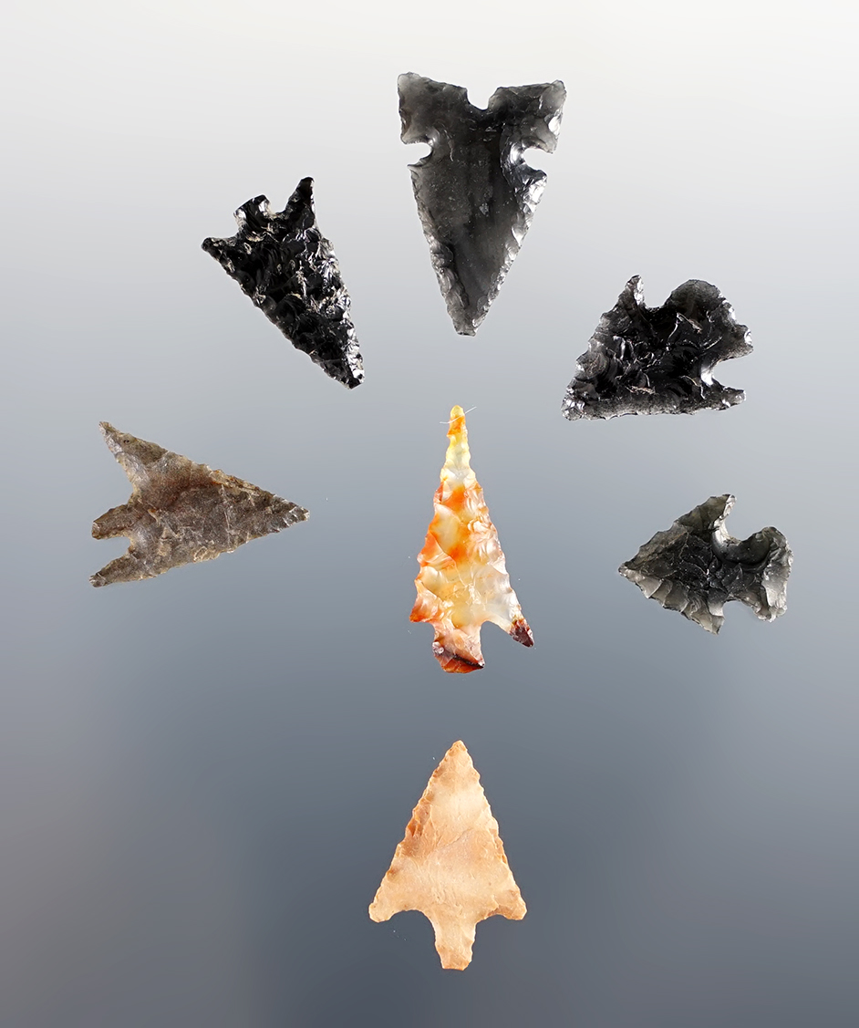 Set of 7 finely flaked points found near the Columbia River, Oregon in the 1960's.