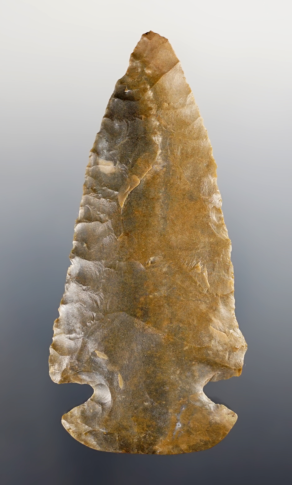 3 5/16" Kentucky Dovetail that is well styled from Hornstone. Excellent grinding to the base. 