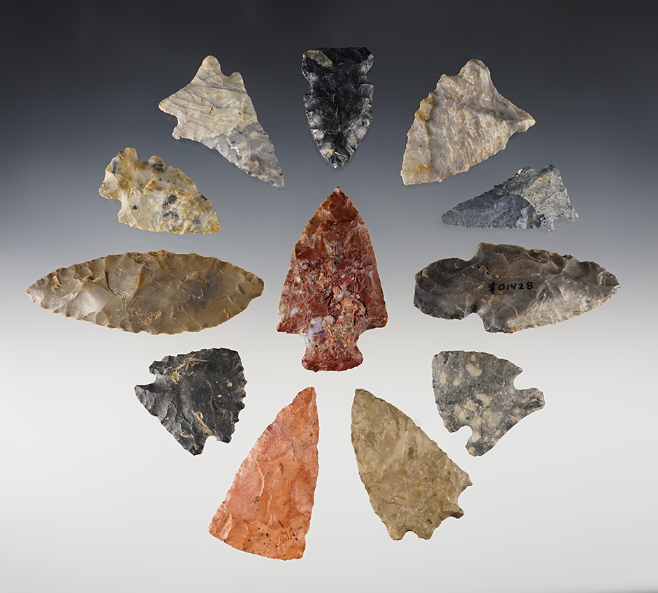 Set of 12 assorted Ohio points in very good condition. The largest is 3".