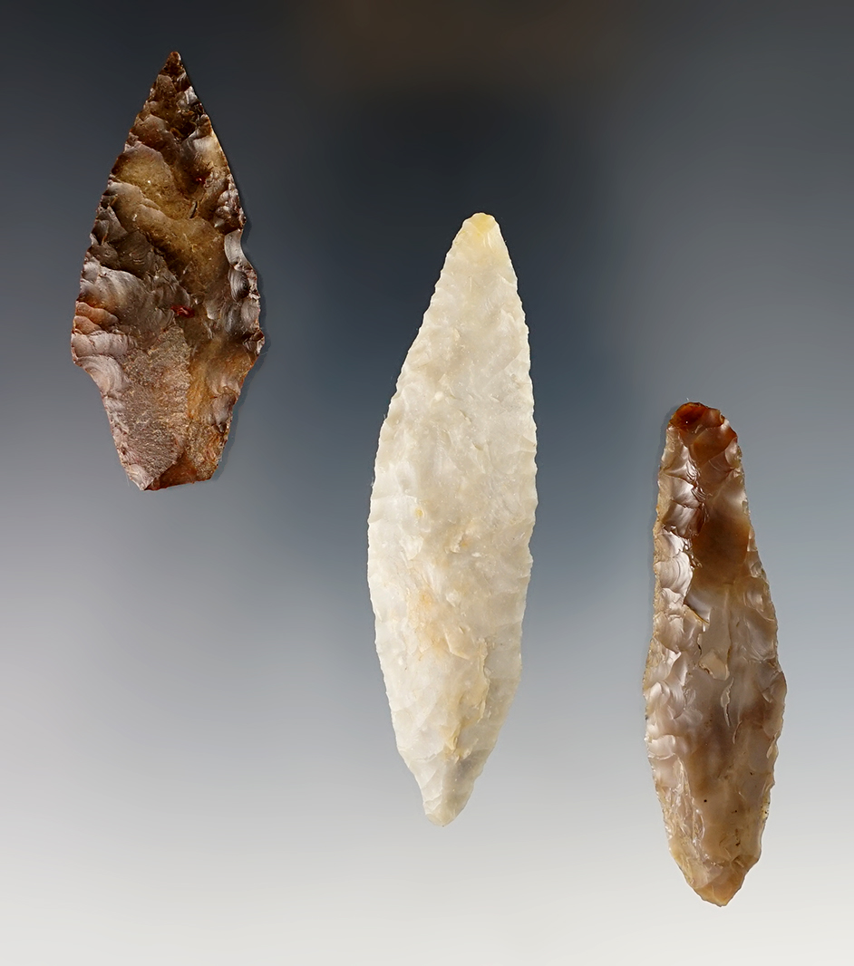 Set of 3 points including a Knife found by Gene Favell in Wasco Co., Oregon.