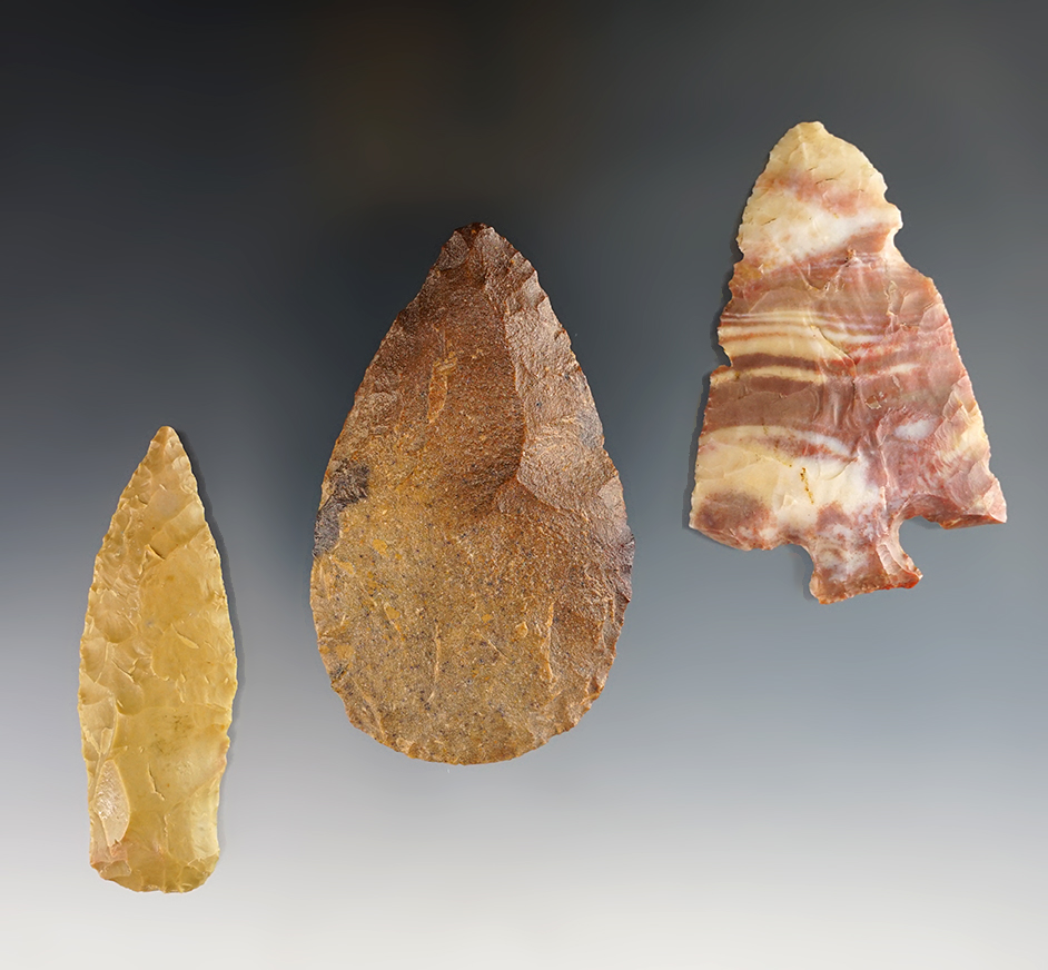 Set of 3 colorful Colorado points. The largest is 3 1/8".