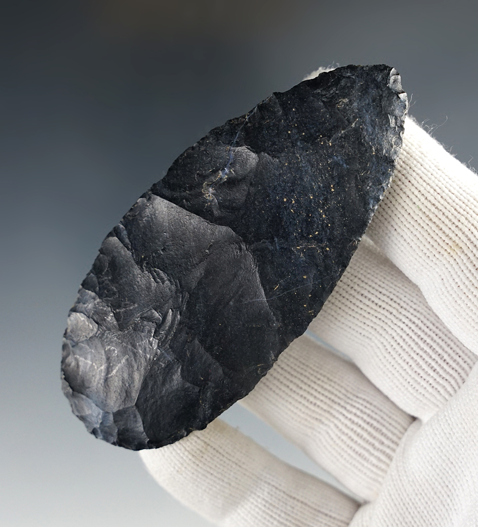 3 1/8" Coshocton Flint Blade in excellent condition. Found in Franklin Co., Ohio.