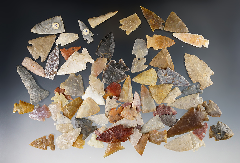 Large group of Great Plains area flaked artifacts. Excellent assortment of materials and types!
