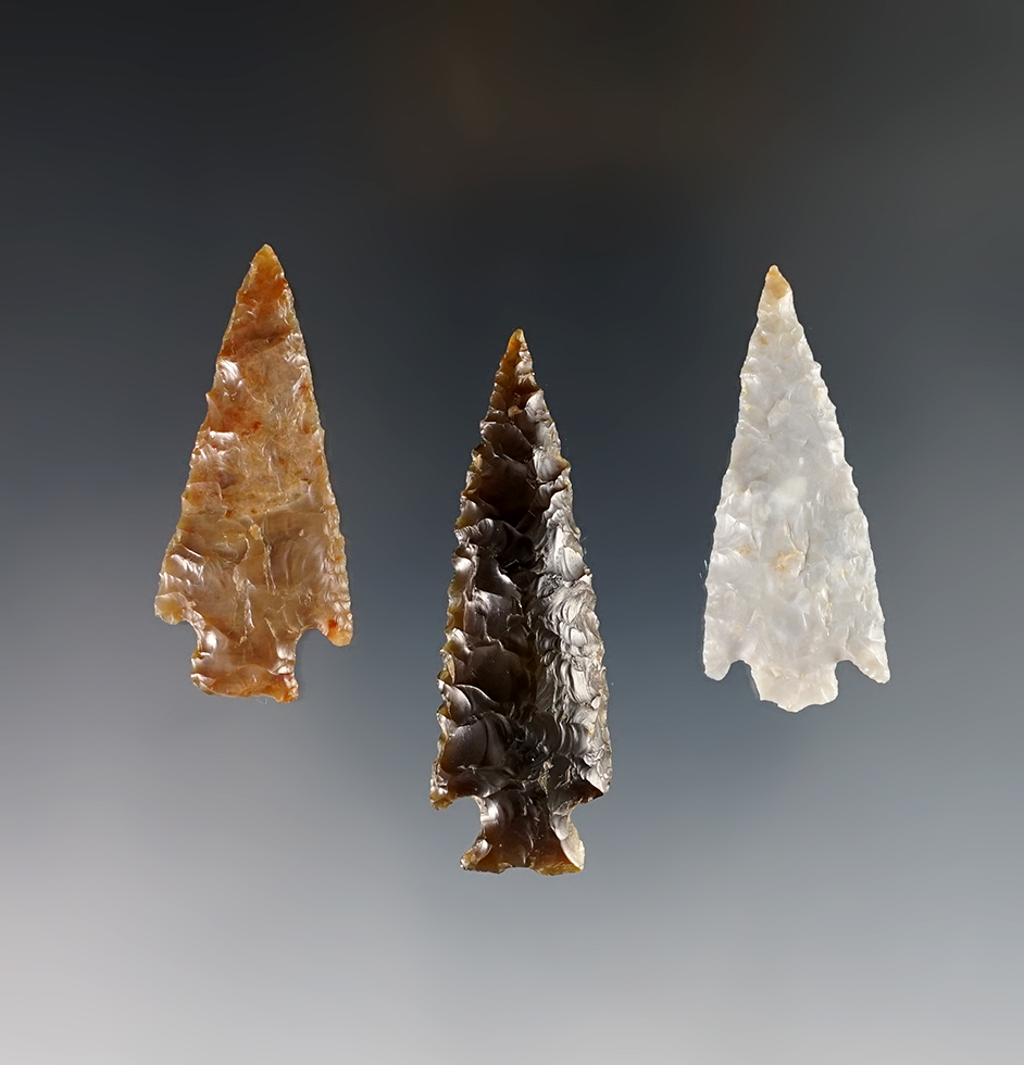Set of 3 finely flaked points found near the Columbia River in the Washington/Oregon area. 
