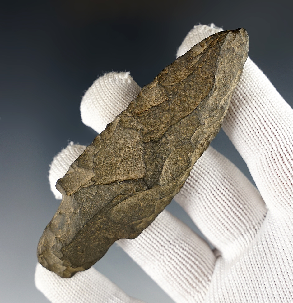 3 1/2" Adena made from Kanawha Chert with nice grinding to the stem sides. West Virginia.