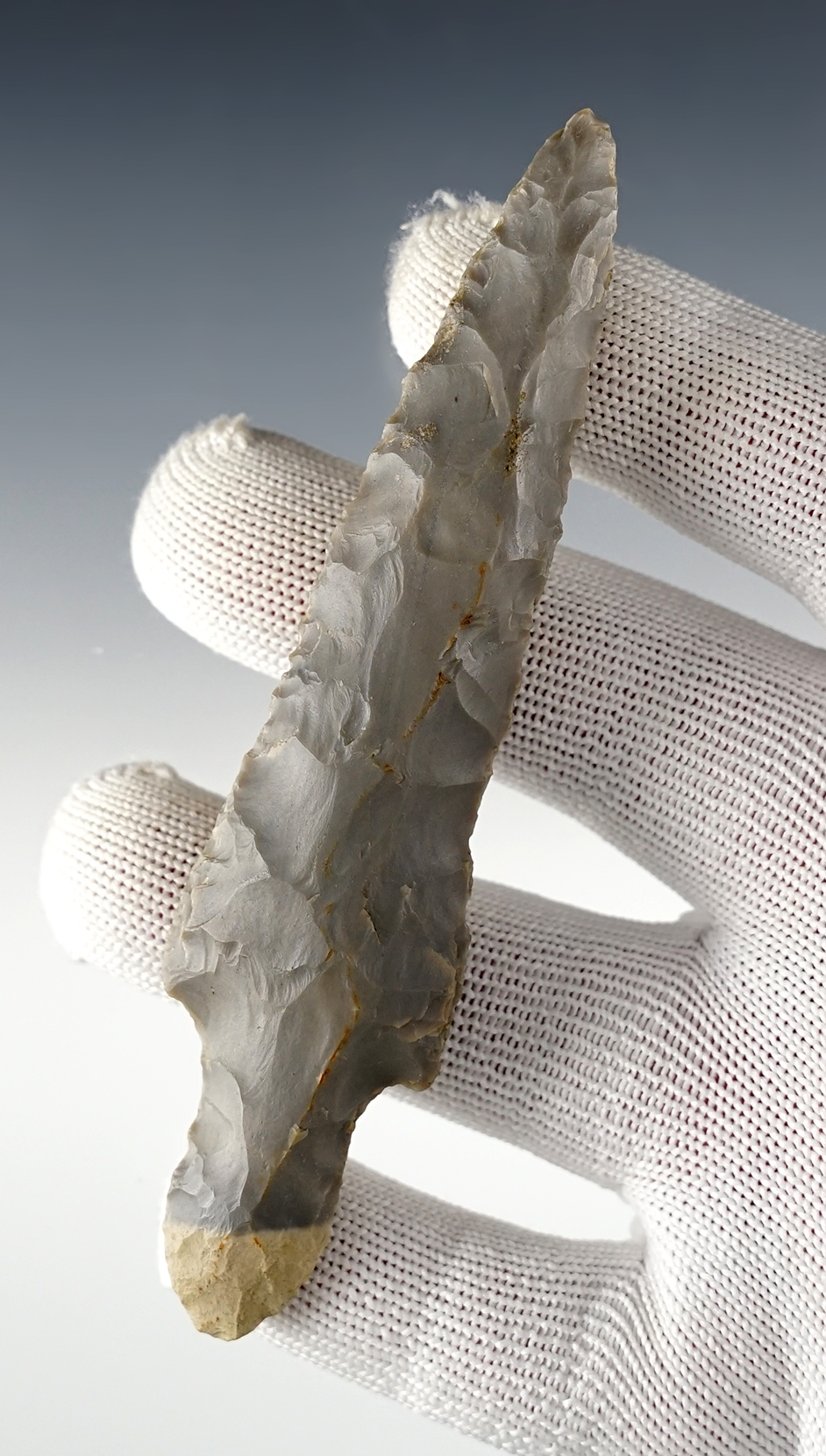 4 3/8" Adena Beaver-Tail - patinated Hornstone. Excellent grinding to the stem. Kentucky area. 