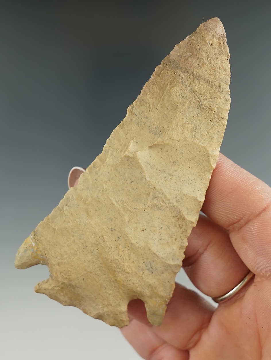 3 13/16" Cornernotch found near the Ohio/Indiana border made from Bisher chert.