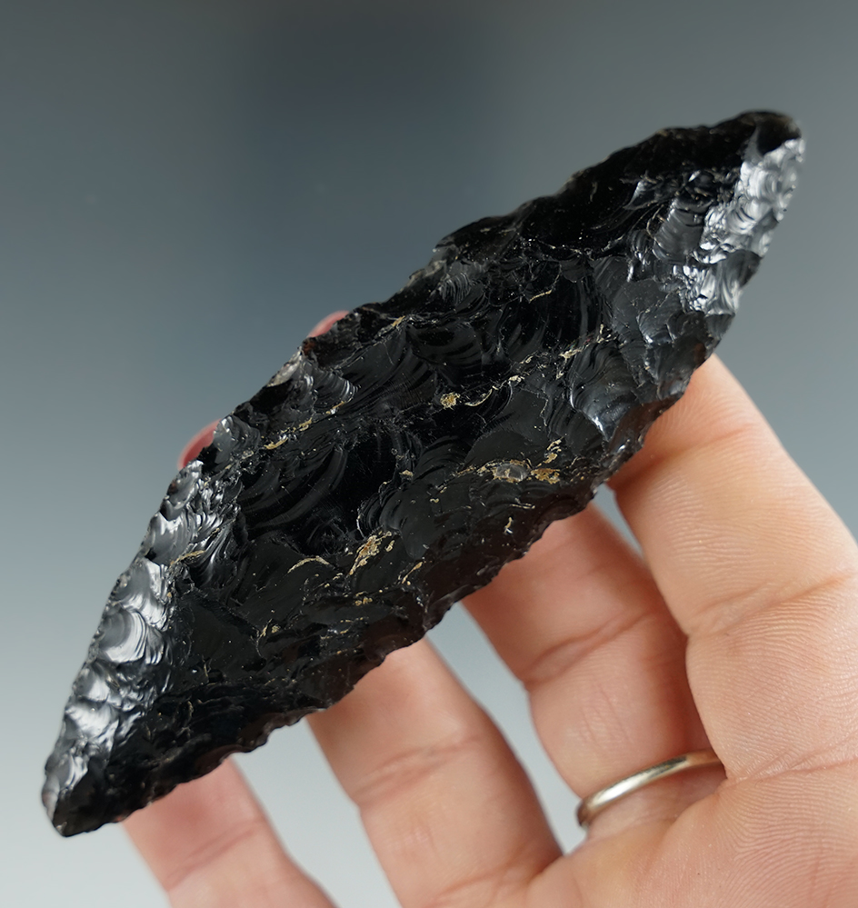 4 1/8" Bi-point Knife made from black Obsidian. Found in the Great Basin, OR.