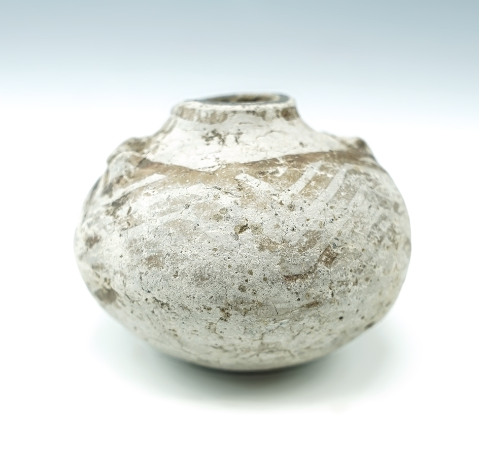 Main artifact image