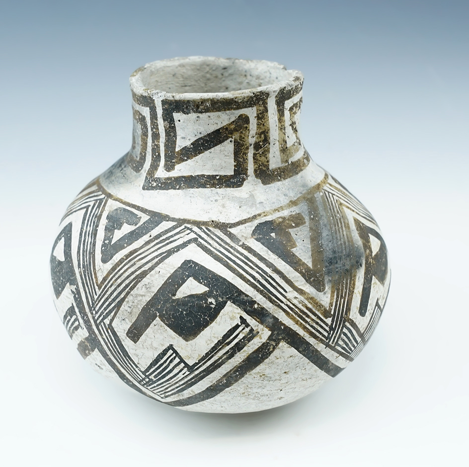 Main artifact image