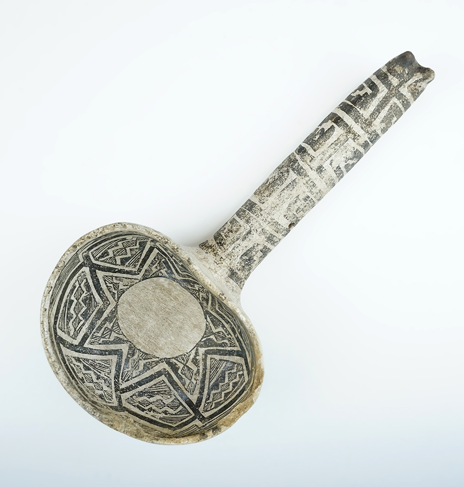 Main artifact image
