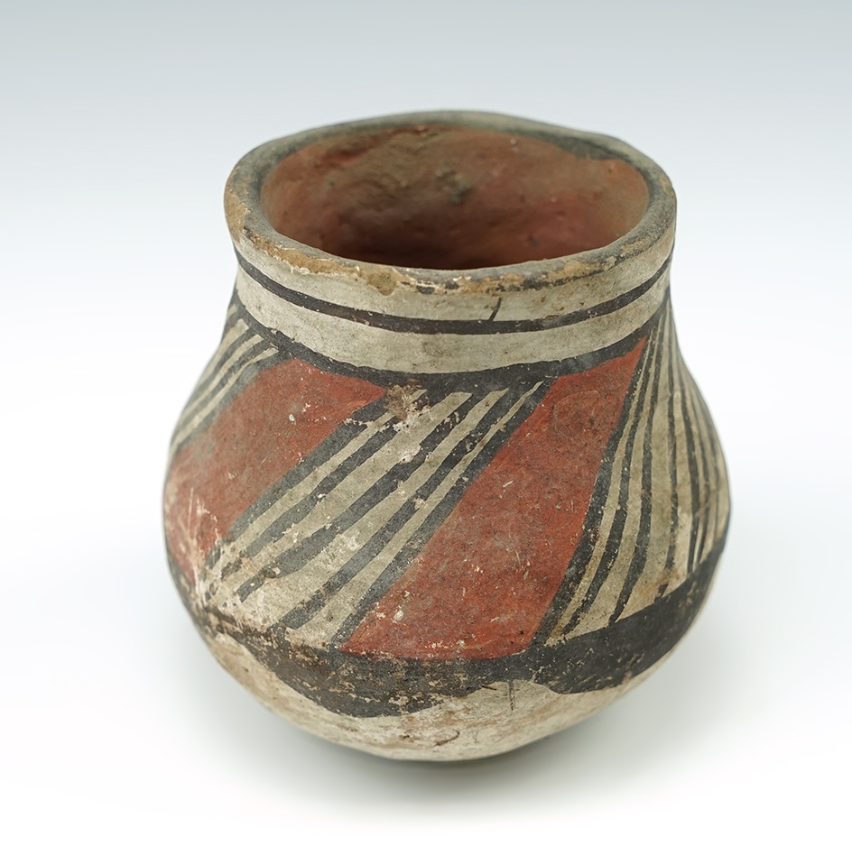 Main artifact image