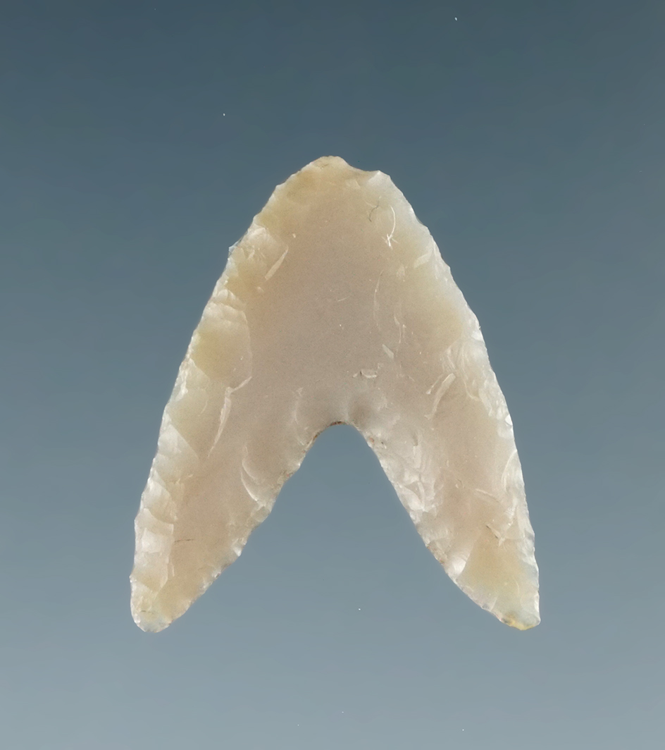 Rare style exclamation 11/16" barbed fishing point. Found near the Columbia River.