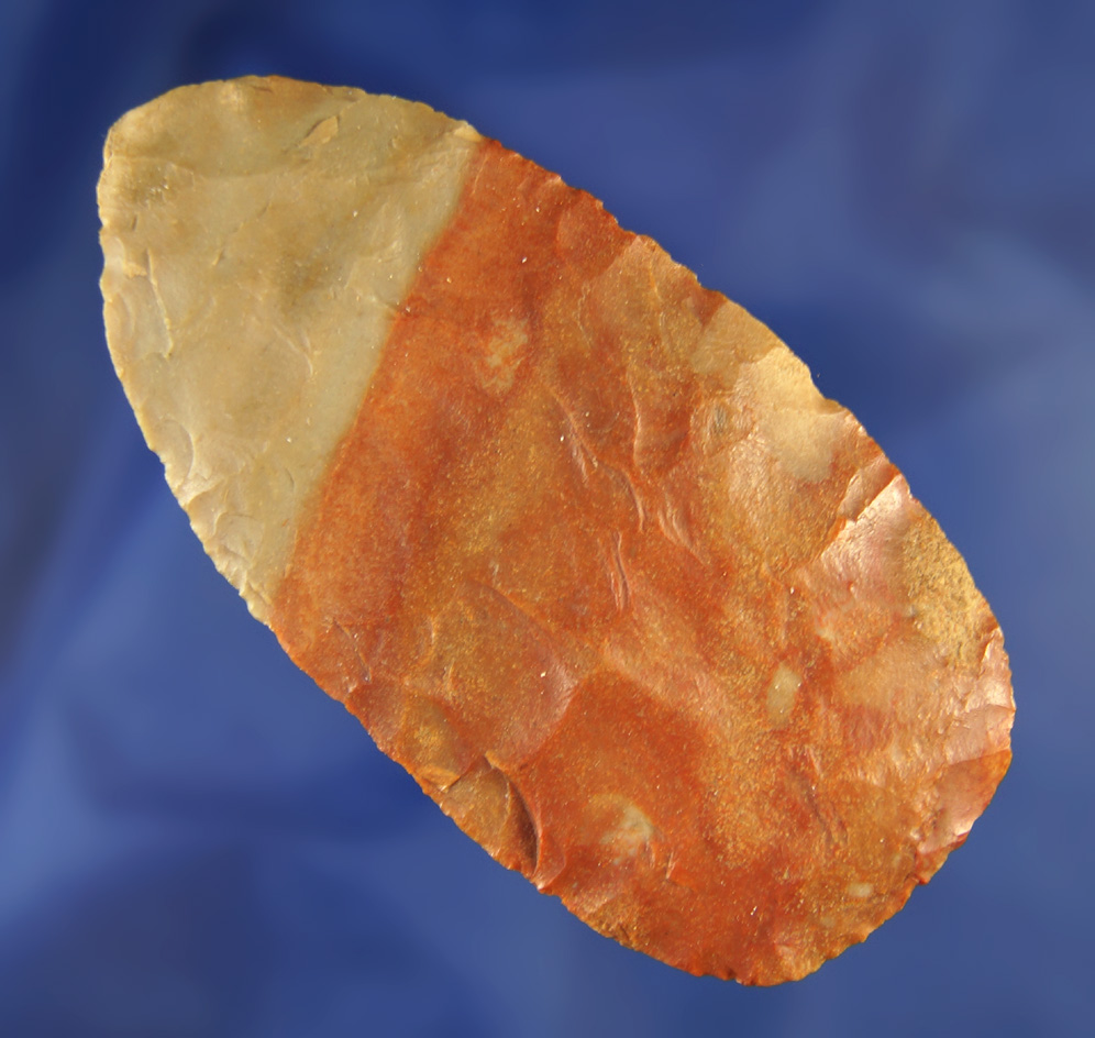 3 3/8" beautiful two-tone Carter Cave Flint Blade found in Kentucky. This is a very nice artifact.