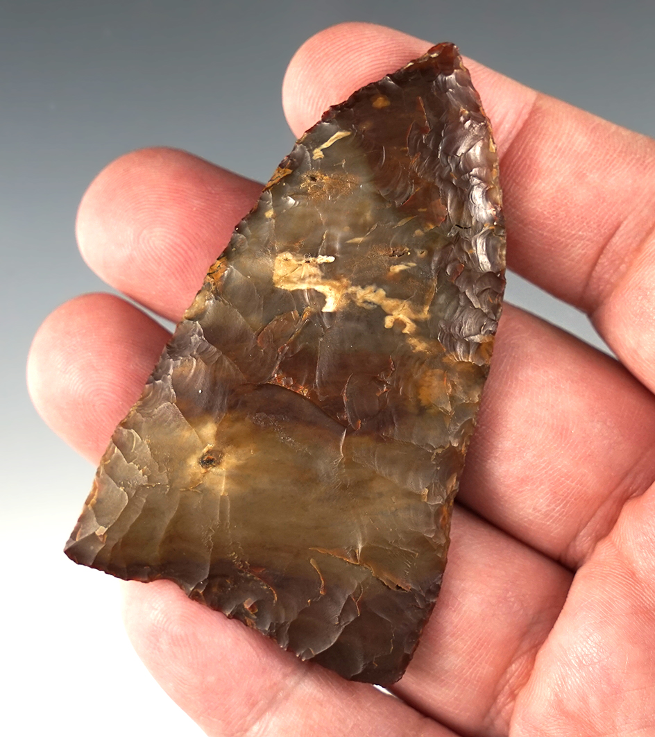2 15/16" Triangular-shaped Knife found close to the Dalles. Beautifully colored material.