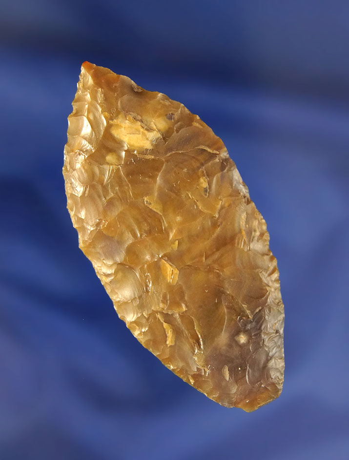 Exceptionally well flaked agate Cascade that is 2 5/8" long found in Oregon.