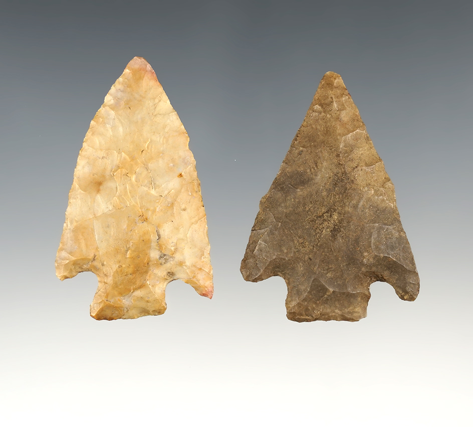Pair of nice Ohio Pentagonal points in great condition. The largest is 2 1/8".