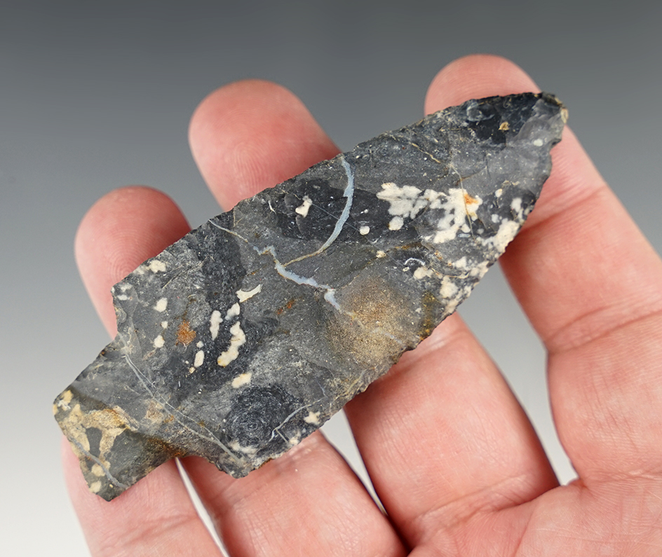 3 9/16" Ohio Adena made from a beautiful grade of Coshocton flint.